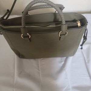 Elegant Olive Laptop Bag for Women